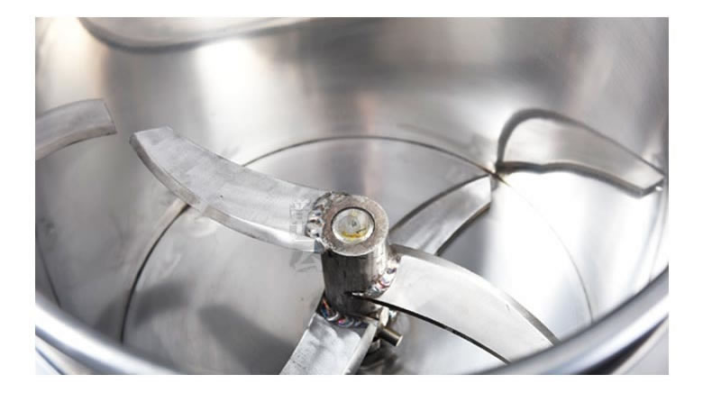 打漿桶內(nèi)部刀片結(jié)構(gòu)