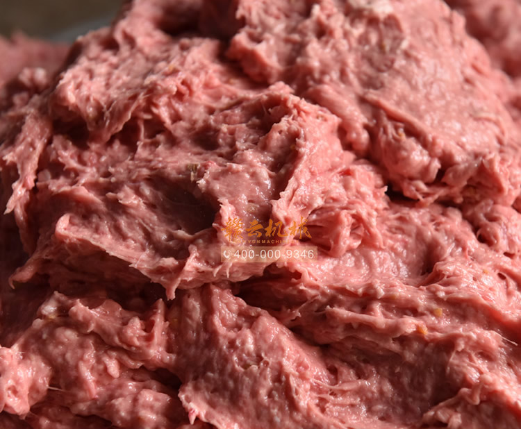 制作牛肉丸過程